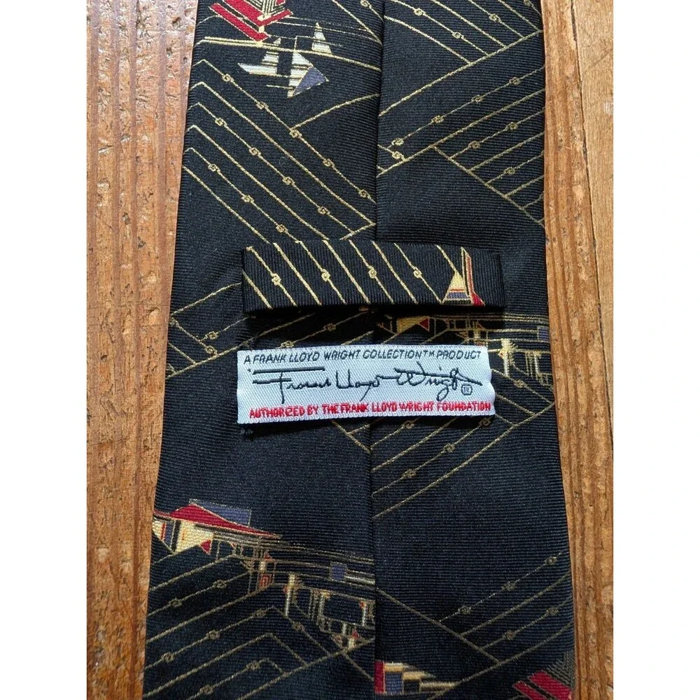 Frank Lloyd Wright Men’s Tie Geometric Art Collection Architect Hand Made Silk